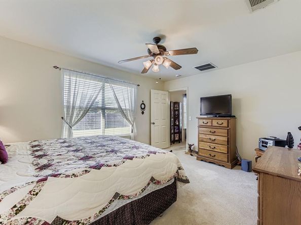 3812  Black Butte Drive , Denton Texas 76210