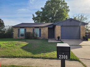 2308  Foxglen Court , Fort Worth Texas 76131