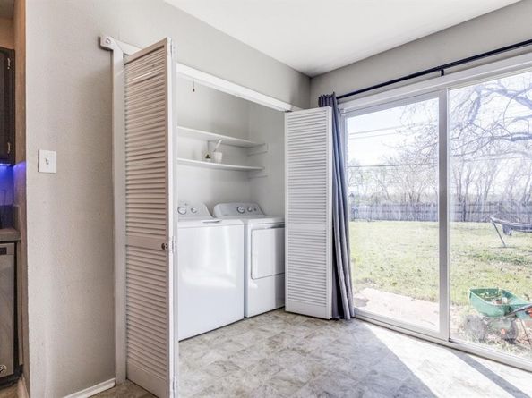 2308  Foxglen Court , Fort Worth Texas 76131