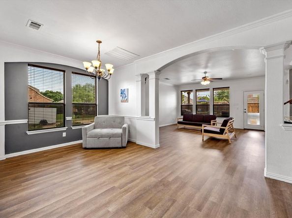 204  Leonard Way , Fate Texas 75087