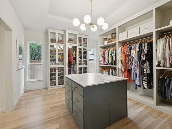 11203  Bushire Drive , Dallas Texas 75229