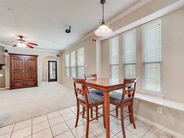 324  Kirby Drive , Lantana Texas 76226