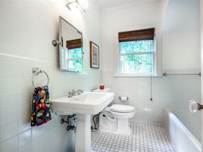 6306  Tremont Street , Dallas Texas 75214