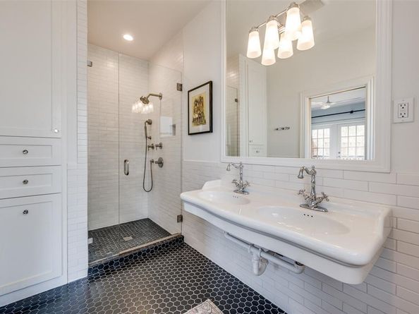 6306  Tremont Street , Dallas Texas 75214
