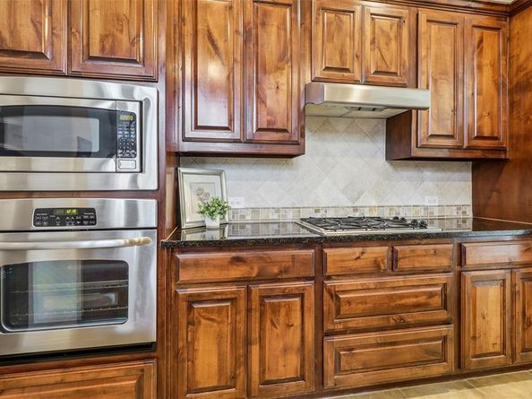 7917  Aspermont Drive , Plano Texas 75024