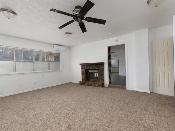 8422  Capriola Lane , Dallas Texas 75228