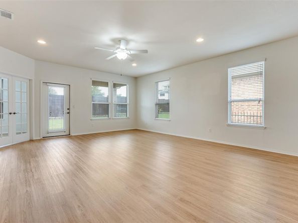 6445  Paragon Drive , Frisco Texas 75036
