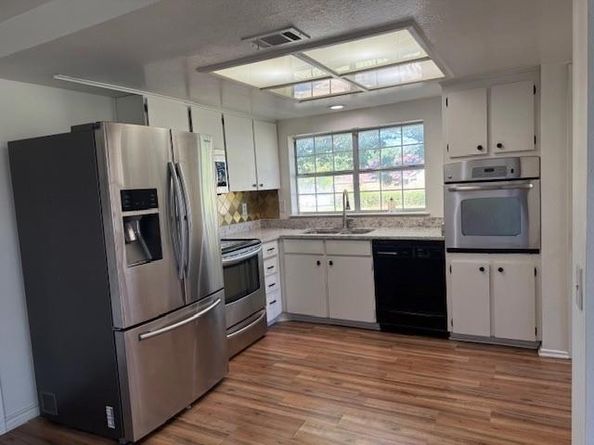 1300  Dunbarton Drive , Richardson Texas 75081