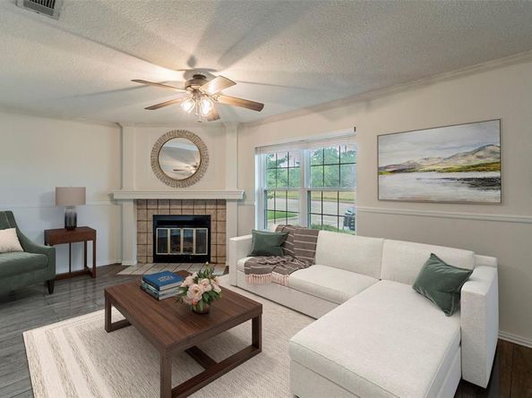 929  Vedral Place  929, Cedar Hill Texas 75104
