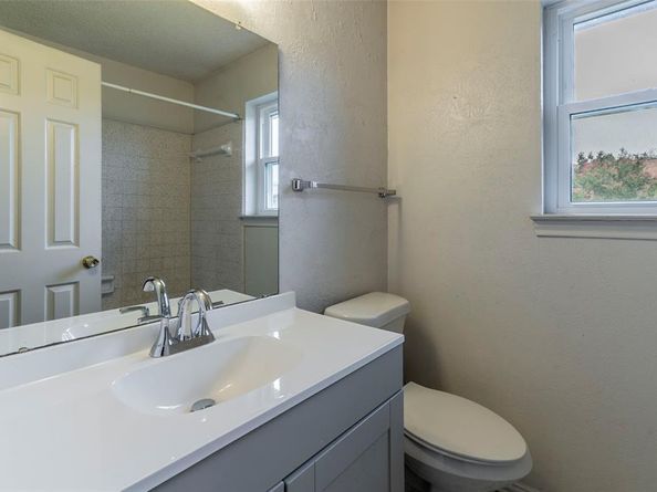 929  Vedral Place  929, Cedar Hill Texas 75104