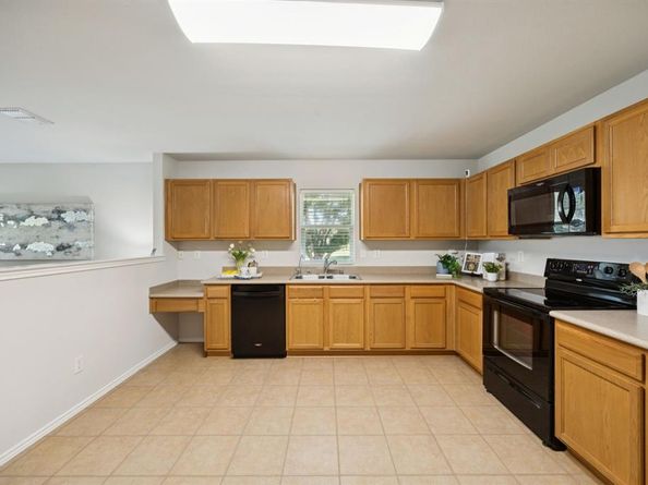 3121  Lipizzan Drive , Denton Texas 76210
