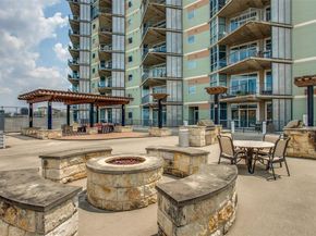 1001  Belleview Street  602, Dallas Texas 75215