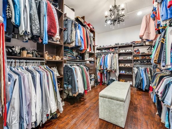 3336  University Park Lane , Irving Texas 75062