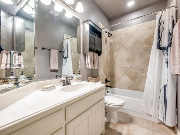3336  University Park Lane , Irving Texas 75062
