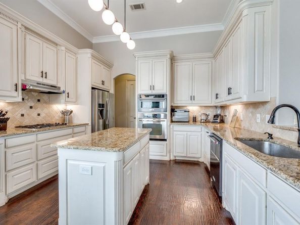 3336  University Park Lane , Irving Texas 75062