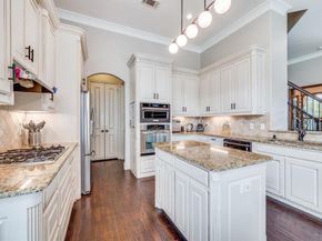 3336  University Park Lane , Irving Texas 75062