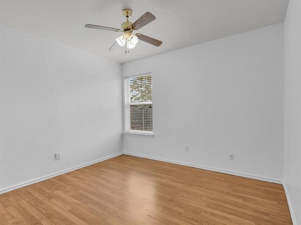 3000  Prairie Hill Lane , Arlington Texas 76010