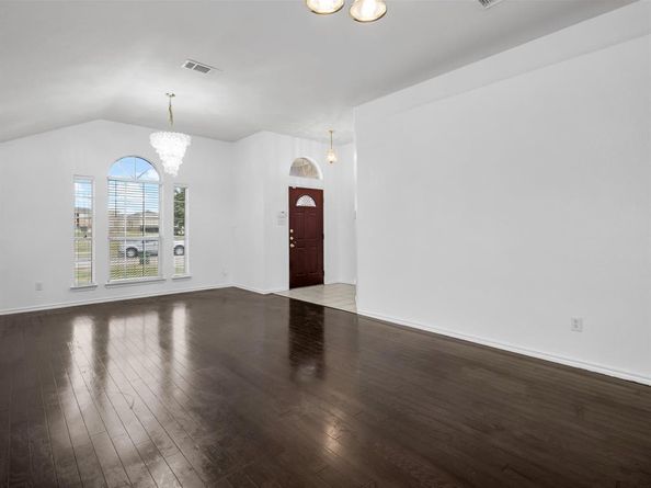 3000  Prairie Hill Lane , Arlington Texas 76010