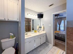 6507  Country Creek Drive , Arlington Texas 76001