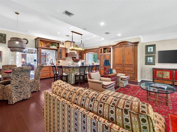 2602  Valley Creek Trail , McKinney Texas 75072
