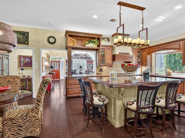 2602  Valley Creek Trail , McKinney Texas 75072