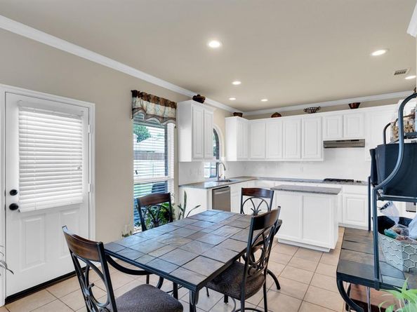3172  Serpis  , Grand Prairie Texas 75054