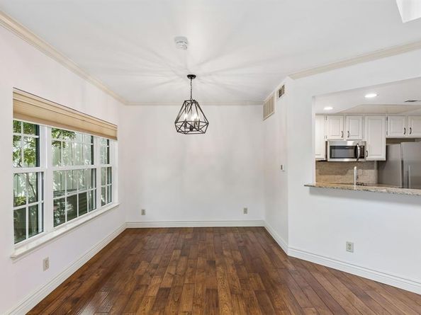 5950  Lindenshire Lane  302, Dallas Texas 75230