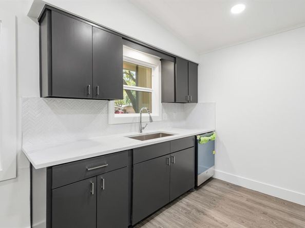 1715  Salem Street , Irving Texas 75061