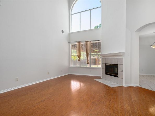 321  Andre Drive , Irving Texas 75063