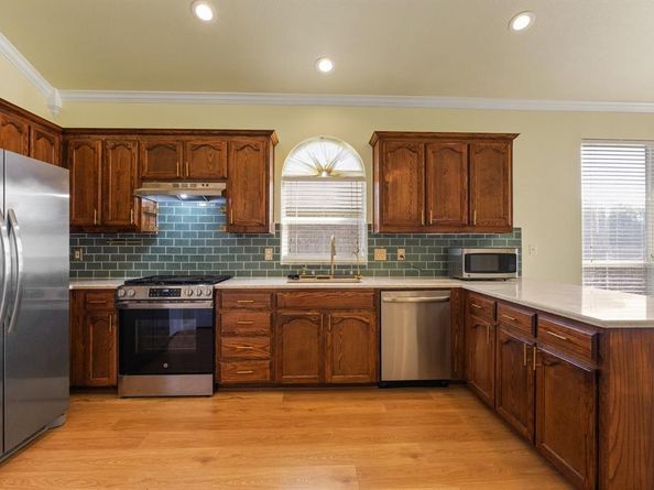 606  Poplar Vista Lane , Arlington Texas 76002