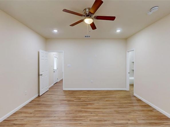 18636  Doubletree Drive , Justin Texas 76247