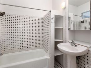1338 Larkin Street, San Francisco CA 94109
