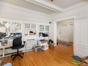 1338 Larkin Street, San Francisco CA 94109
