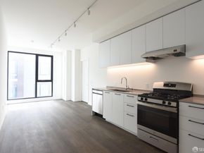 395 6th Street 301, San Francisco CA 94107