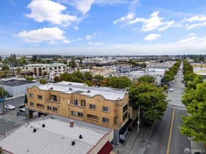 577 Laurel Street, San Carlos CA 94070