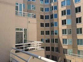 220 Lombard Street 414, San Francisco CA 94111