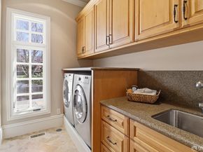 575 Pullman Road, Hillsborough CA 94010