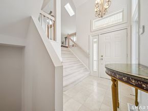 11 Boulevard Drive 936, Danbury CT 06810