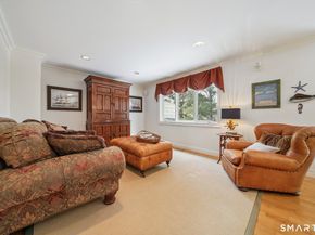 11 Boulevard Drive 936, Danbury CT 06810