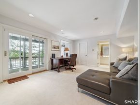 11 Boulevard Drive 936, Danbury CT 06810