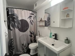 881 Lafayette Boulevard 1A, Bridgeport CT 06604