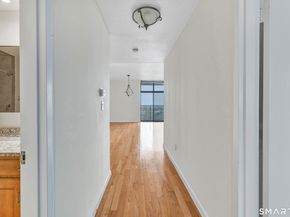 3200 Park Avenue 7A2, Bridgeport CT 06604