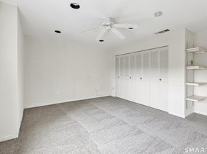 3200 Park Avenue 7A2, Bridgeport CT 06604