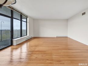 3200 Park Avenue 7A2, Bridgeport CT 06604