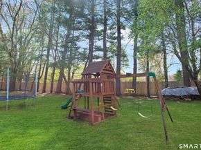 3 Daniels Drive, Danbury CT 06811