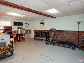 3 Daniels Drive, Danbury CT 06811