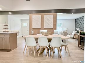 33 Manor Drive, Trumbull CT 06611