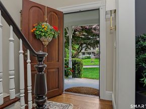 36 Catoonah Street 18, Ridgefield CT 06877