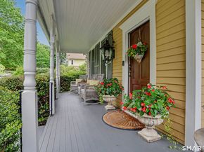 36 Catoonah Street 18, Ridgefield CT 06877