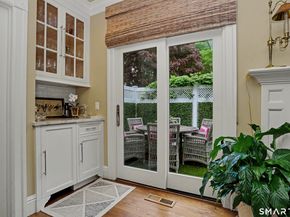 36 Catoonah Street 18, Ridgefield CT 06877
